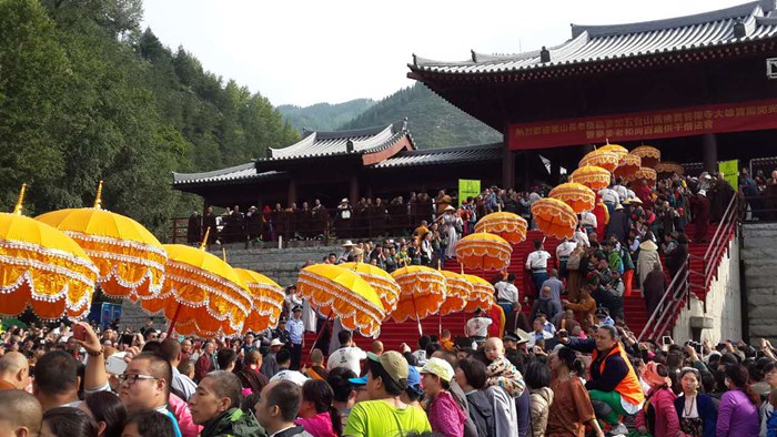 2015年7月16日五台山万佛真容禅寺大雄宝殿开光典礼暨梦参老和尚百岁供千僧法会盛况